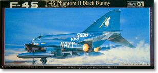fujimi_f4_phantom66.jpg