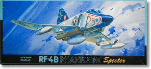 fujimi_f4_phantom76.jpg