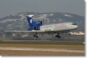 Tupolev_Tu154_02.jpg