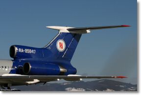 Tupolev_Tu154_08.jpg