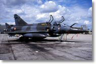 2000d011.jpg