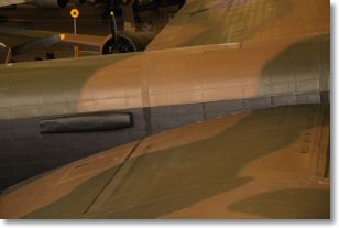 walkaround_avro_lancaster018.jpg