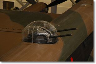 walkaround_avro_lancaster030.jpg