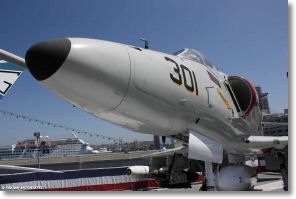A-4F_skyhawk_walkaround_24.jpg