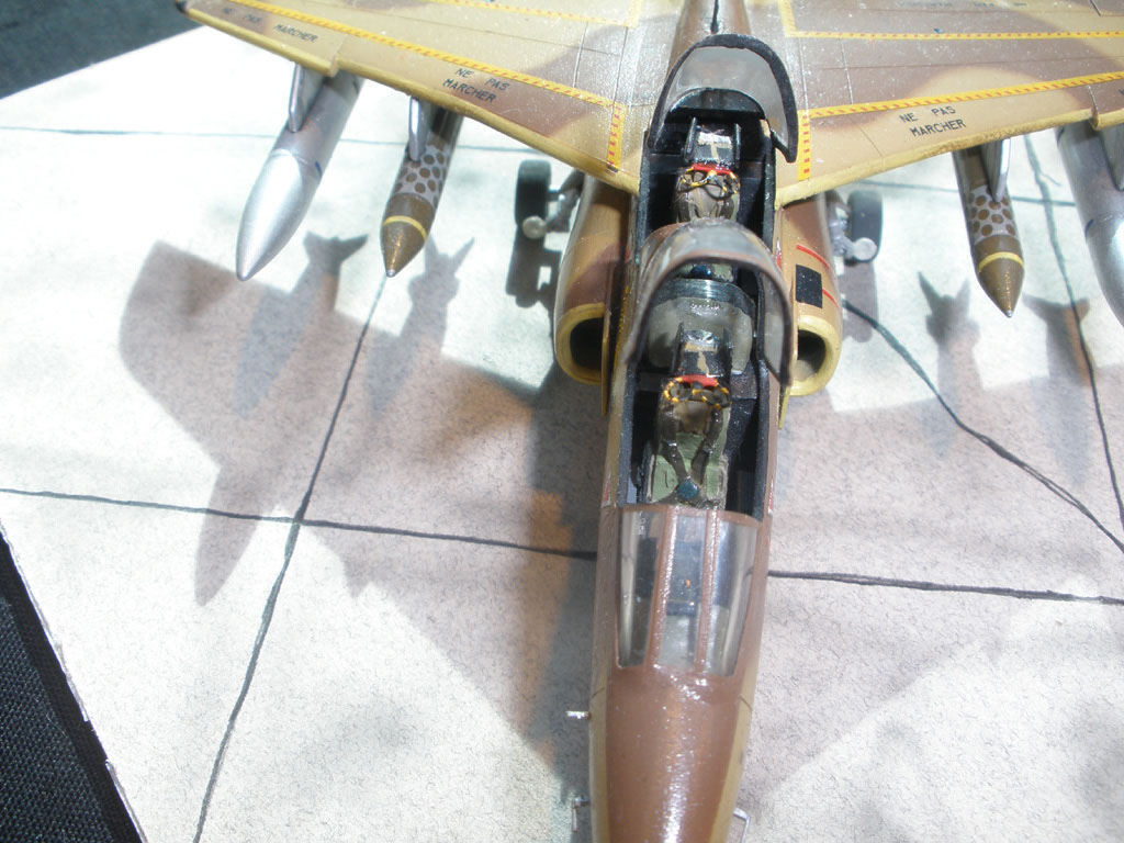 PA171087140