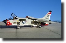 f8e_3.jpg
