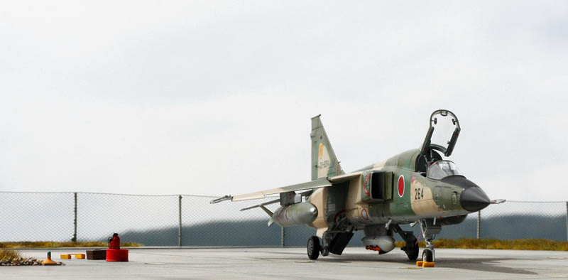 F-16